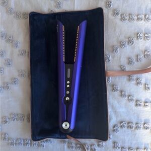 Dyson Purple Hair Styling Tool